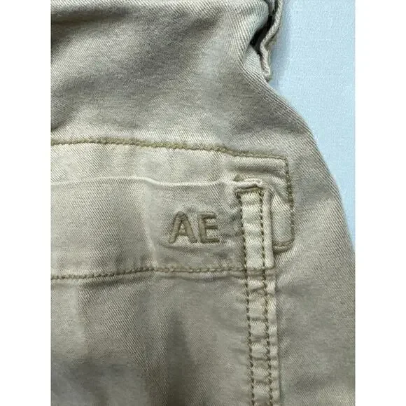 American Eagle Women's Baggy Wide Leg Tan Cargo Pants - Size 4 Reg (29x30) - Picture 3 of 5